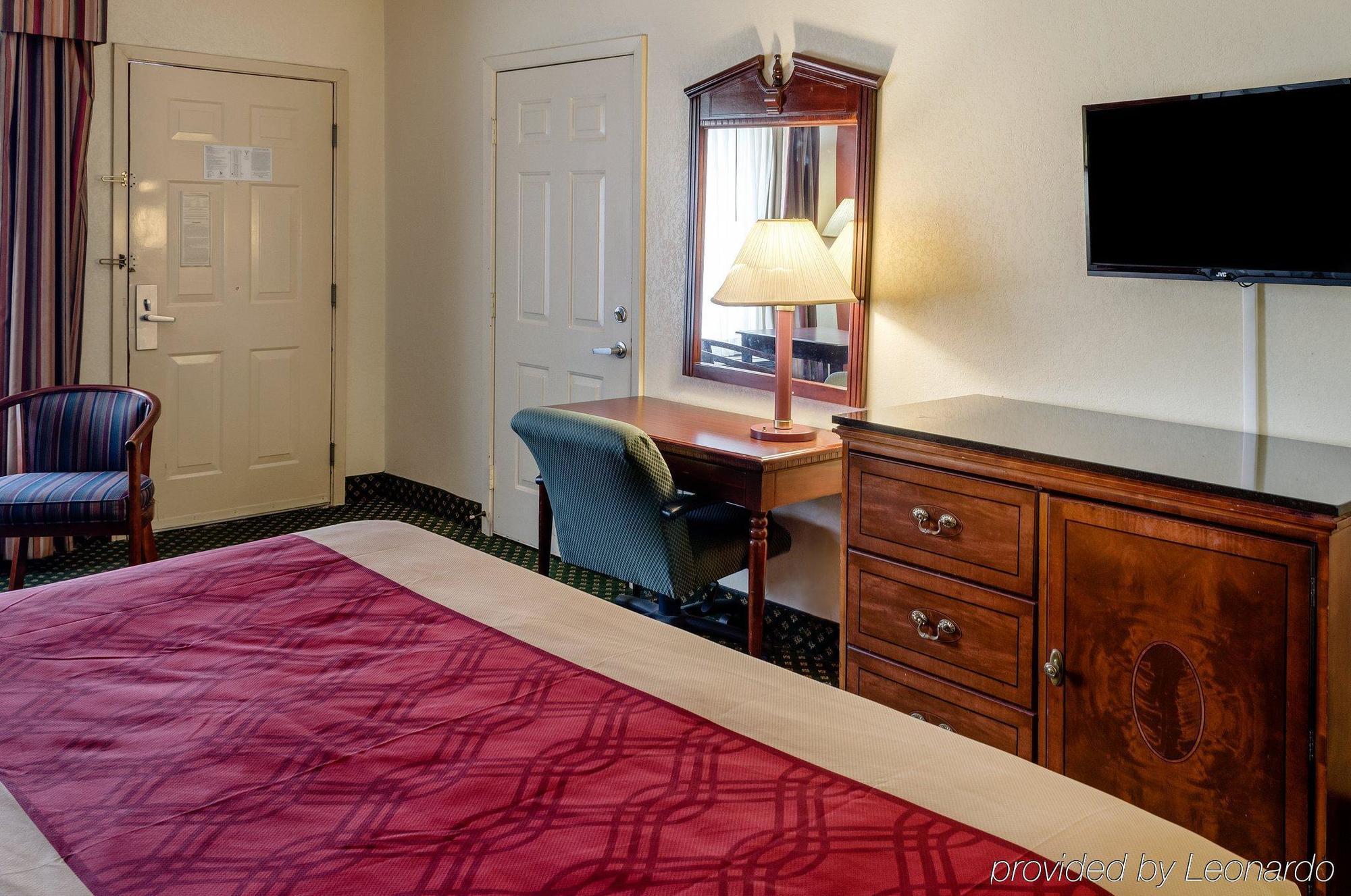 Econo Lodge Inn & Suites Philadelphia Exteriér fotografie