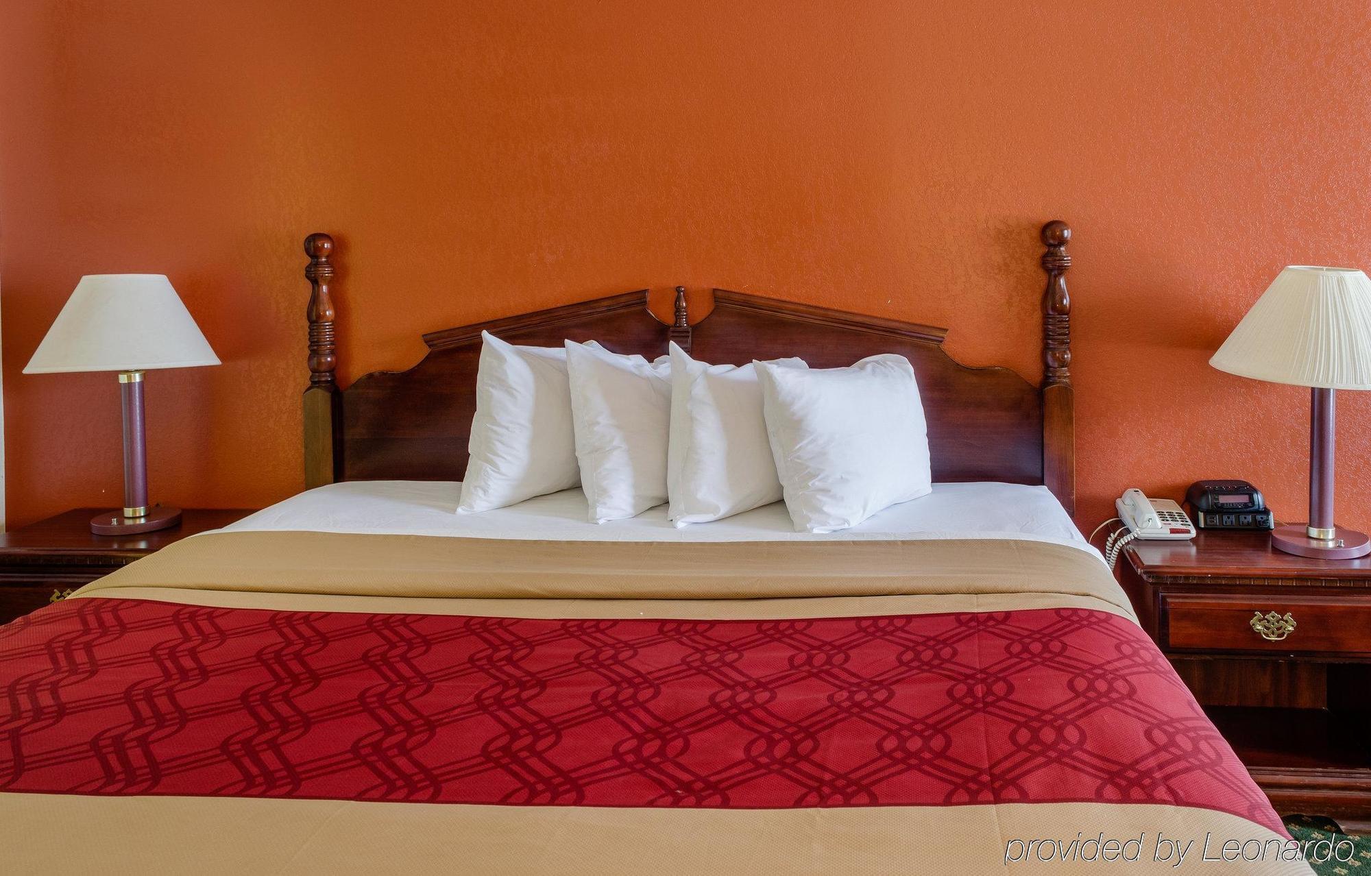 Econo Lodge Inn & Suites Philadelphia Exteriér fotografie