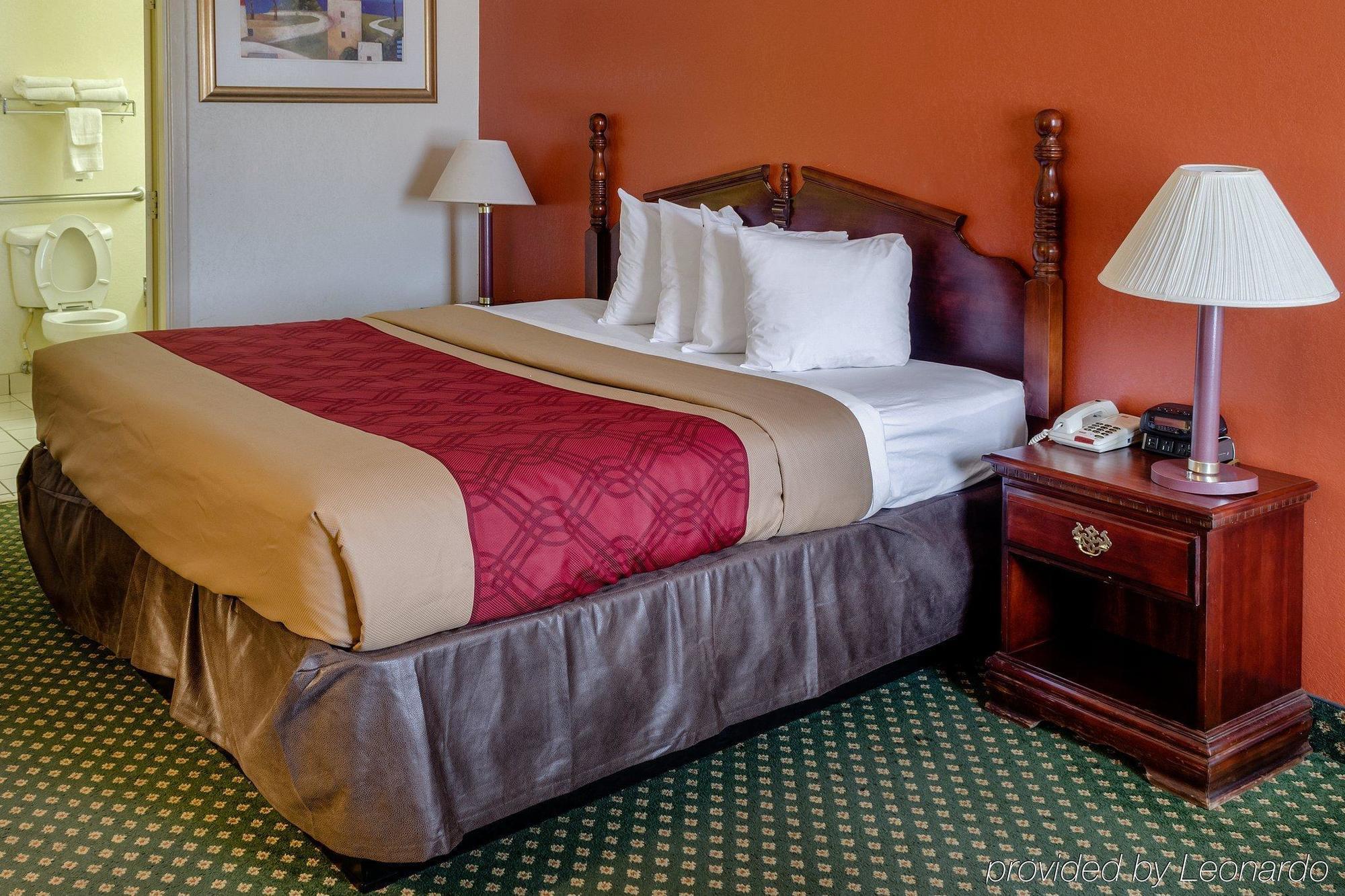 Econo Lodge Inn & Suites Philadelphia Exteriér fotografie