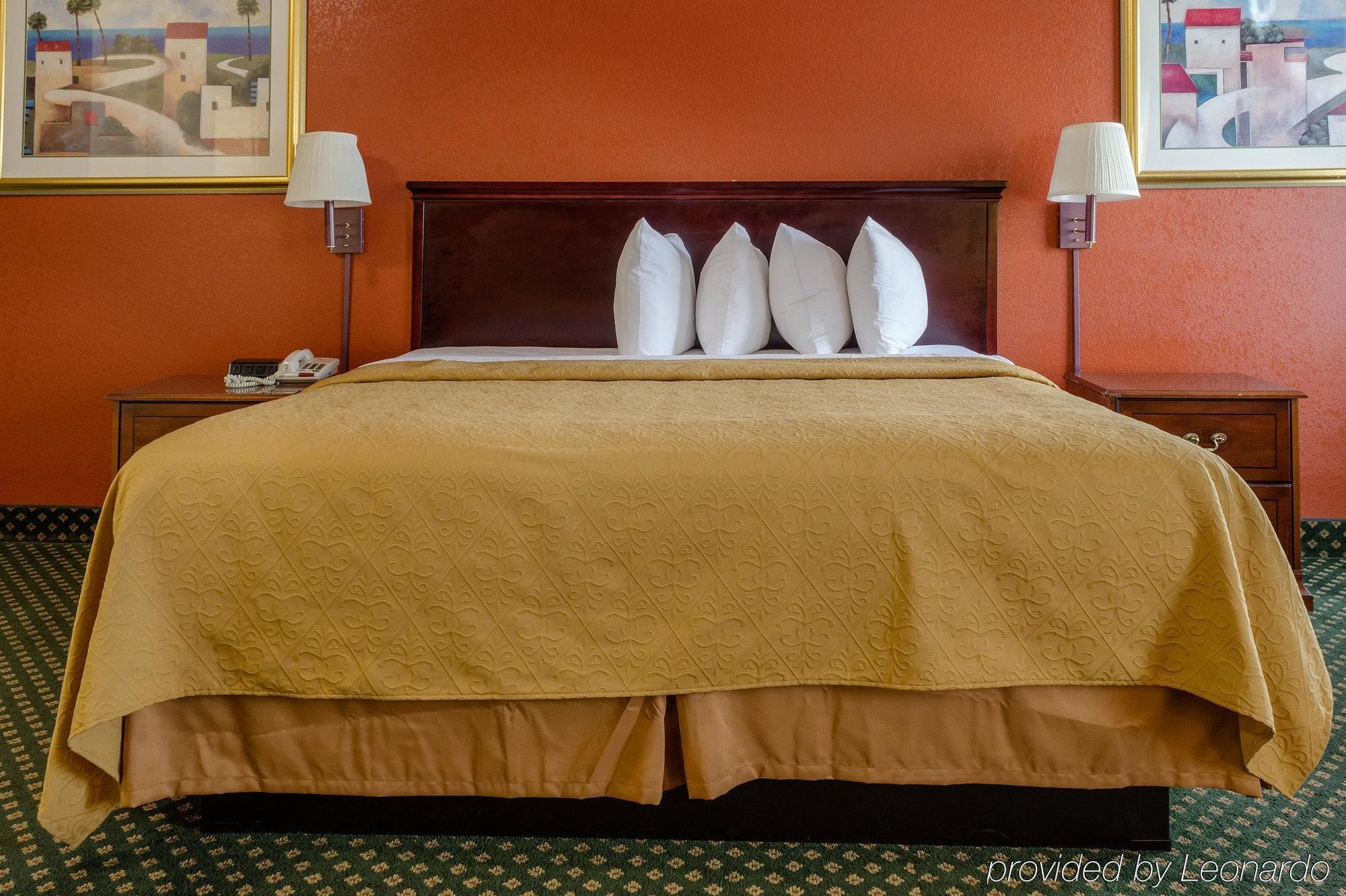 Econo Lodge Inn & Suites Philadelphia Exteriér fotografie