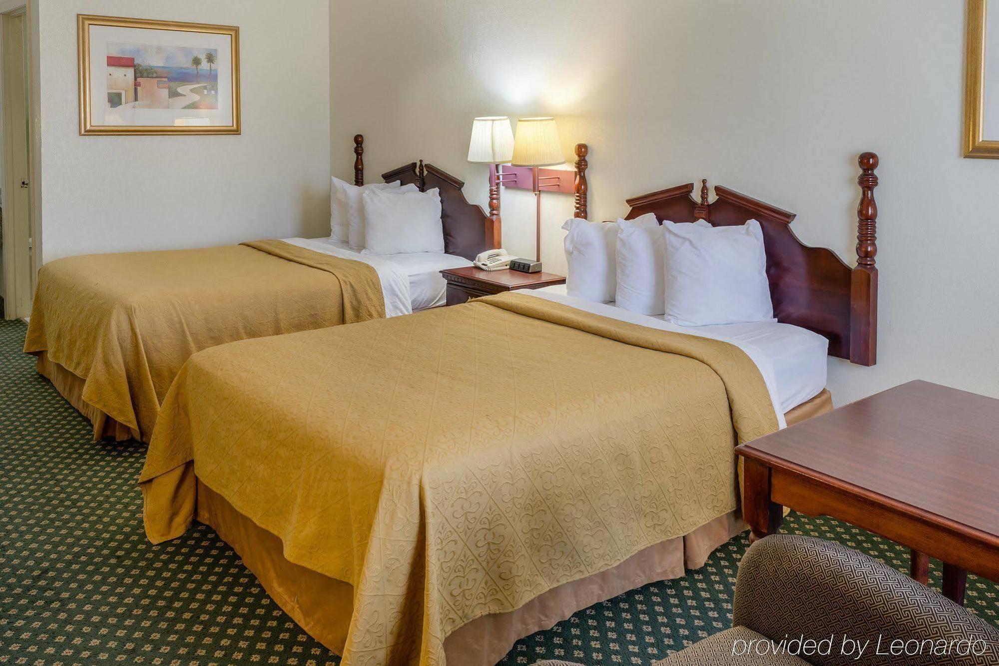 Econo Lodge Inn & Suites Philadelphia Exteriér fotografie