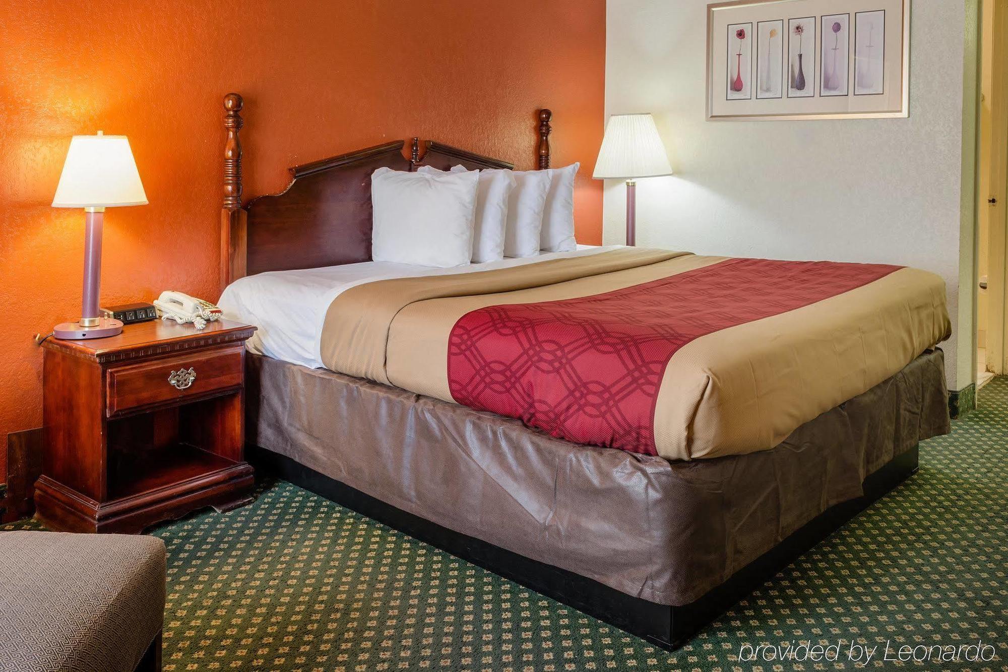 Econo Lodge Inn & Suites Philadelphia Exteriér fotografie