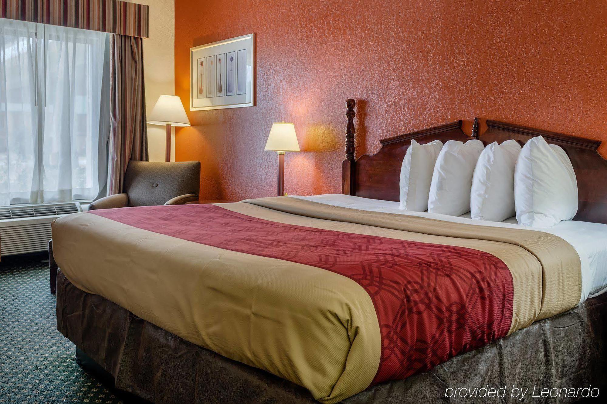 Econo Lodge Inn & Suites Philadelphia Exteriér fotografie